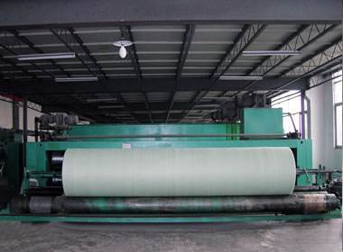 長(zhǎng)絲土工布生產(chǎn)設(shè)備